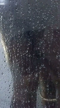 元恋人は私と一緒にバスルームにいて、彼は素晴らしいことをしてくれます