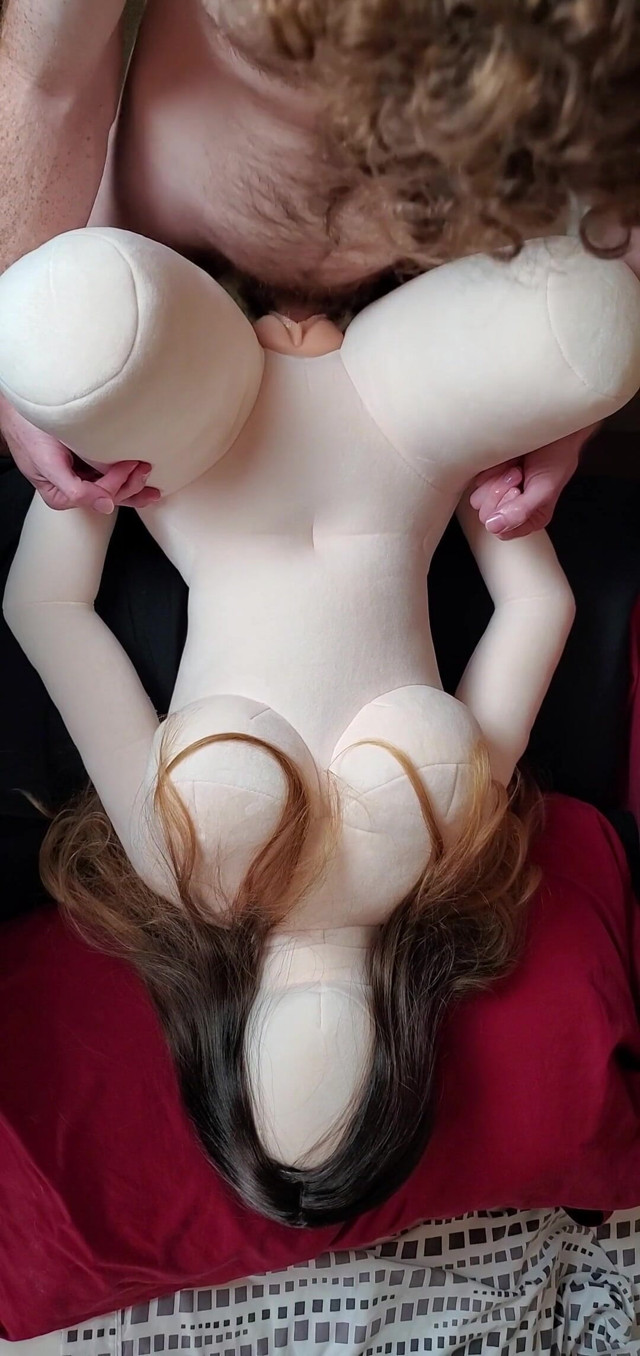 Fucking My Sex Doll on the Bed (CreamyMoonPole) Fucking My Sex Doll on the Bed (CreamyMoonPole)