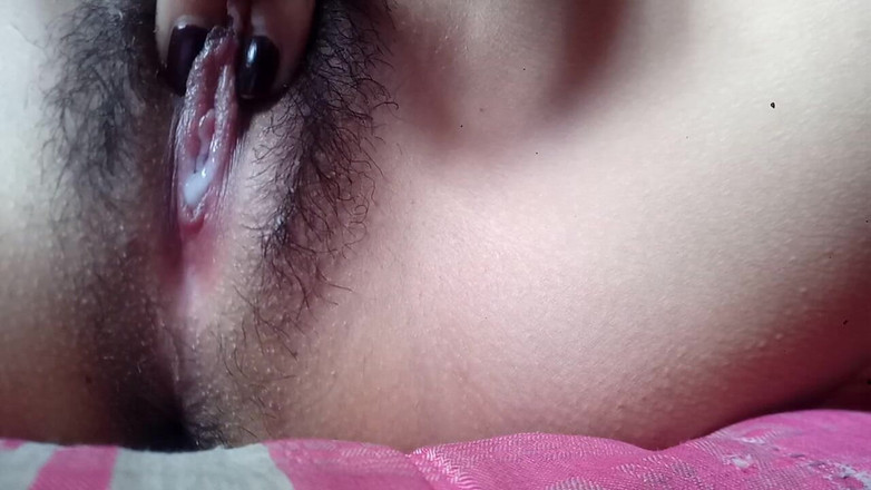 alisaacans: 자위하는 Manado 학생