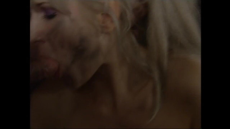 MMV films - The Original: Sexy schöne MILFs mit dicken titten, perfekter körper werden doggystyle...