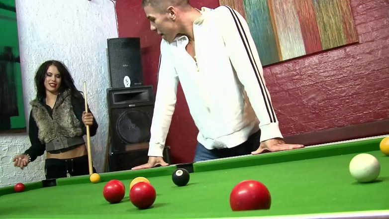 Romance with Love: The Pretty Slim Brown Megan Likes to Be Fucked and...