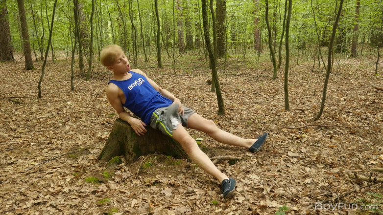 BoyFun Solo: Hot blonde teen jerks off &amp; fingers his asshole in the...