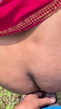 Pieprzyłem ciocię w wiejskim lesie
