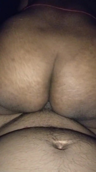 Dnes jsem donutil bhabhi sedět na mém ptákovi a udělat ji, celá show, celá fotografie