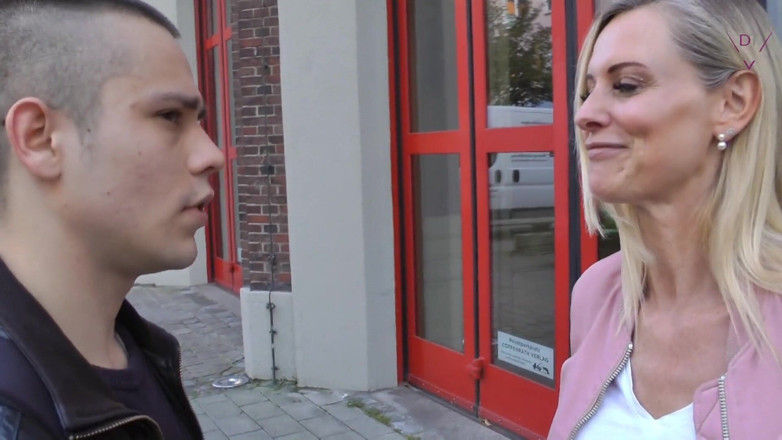 Dirty Tina: Achttien!