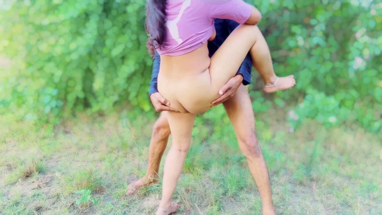 Your_aisha: Desi Village Girl Suman Making Love in Forest and Fuck...