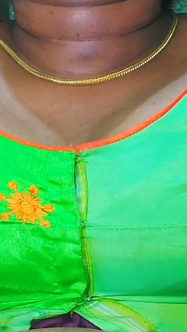 Desi Mohini: Indian Cheating Wife Kavita Fucked Hard