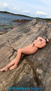 MILF łowienie nago na plaży