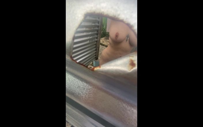 roccoluton: Caméra amateur dans une culolona latina en plein air