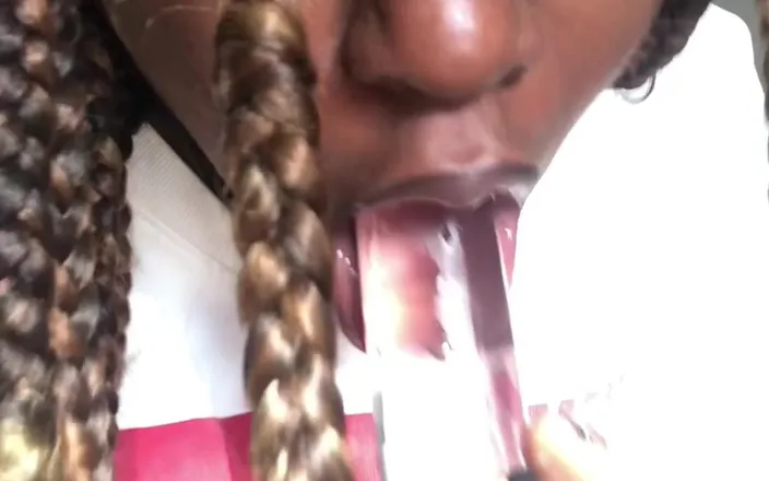 Leslysweet: Ebony blowjob