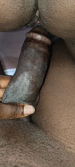 Babygood: Honny vrouw neukt vriend echtgenoot