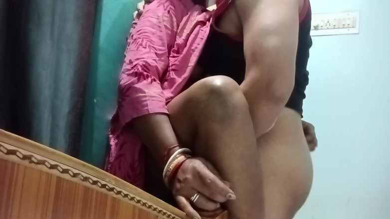 Hot N Sexy: Bhabi india yang sudah menikah ngentot hot dengan teman