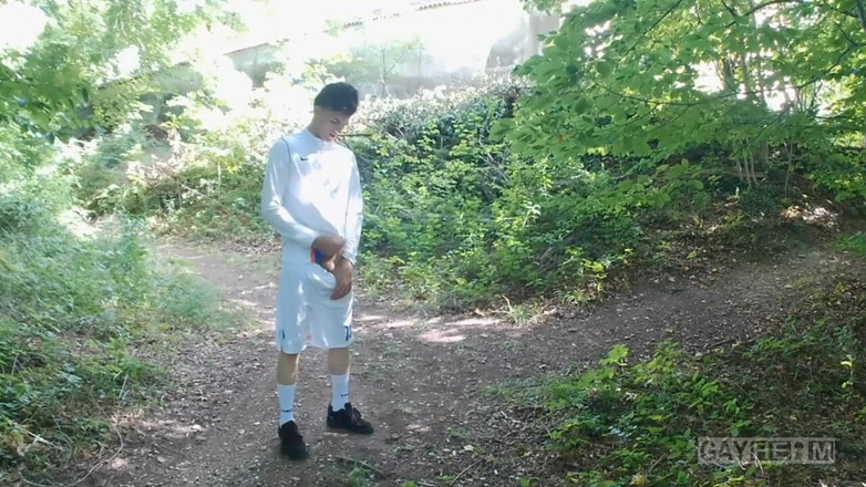 GAYheim: Arab Teen Migrant Jerks off in the Forest After Football...
