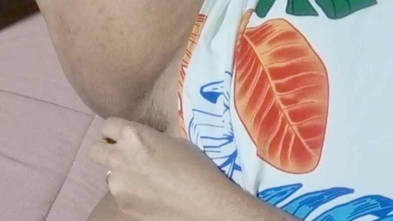 Minhaesposaparaoutro: Suami cuckold menjilat pepek besar dan berubat