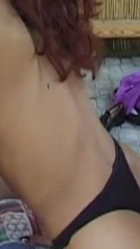 Une blonde mature dévore une bite palpitante pendant une séance orale torride