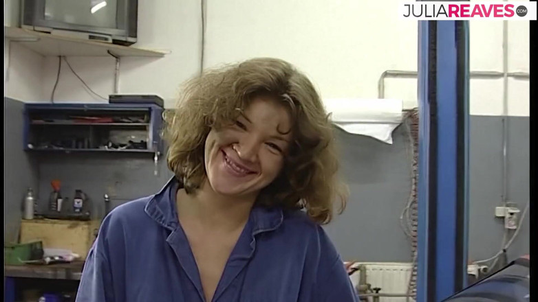 German Fickdates: Chicas calientes se follan duro en una fiesta nocturna