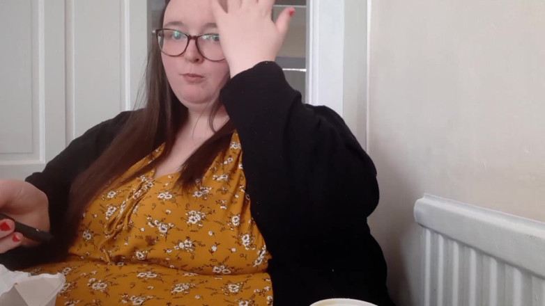SSBBWLadyBrads: BBW SSBBW stuffing belly fish and chips