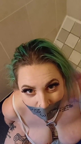 Thumbnail of Bambi Pisswhore