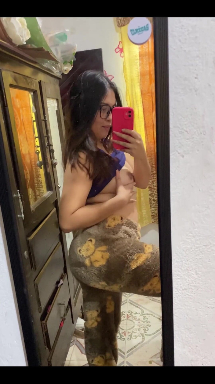 camicamilahotwife: Quem se atreve a vir me pegar?