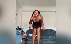 Sıcak 18yo orospu tiktok çıplak