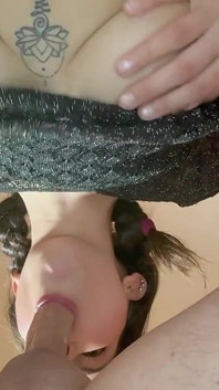 자스미카, 아름다운 라티나 빅애스, 상사의 크고 하얀 자지에 거의 당하지 않았다
