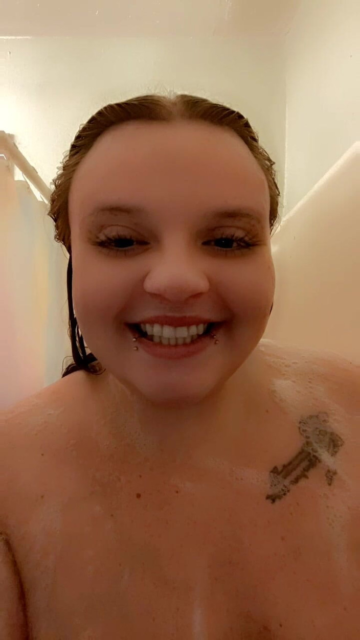 Ginger BBW lala: Duş Eğlencesi