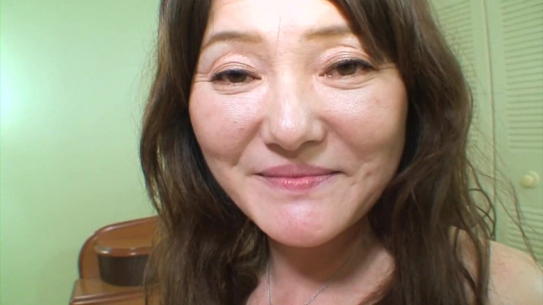Japan Lust: Nonna giapponese adora il sesso molto necessario