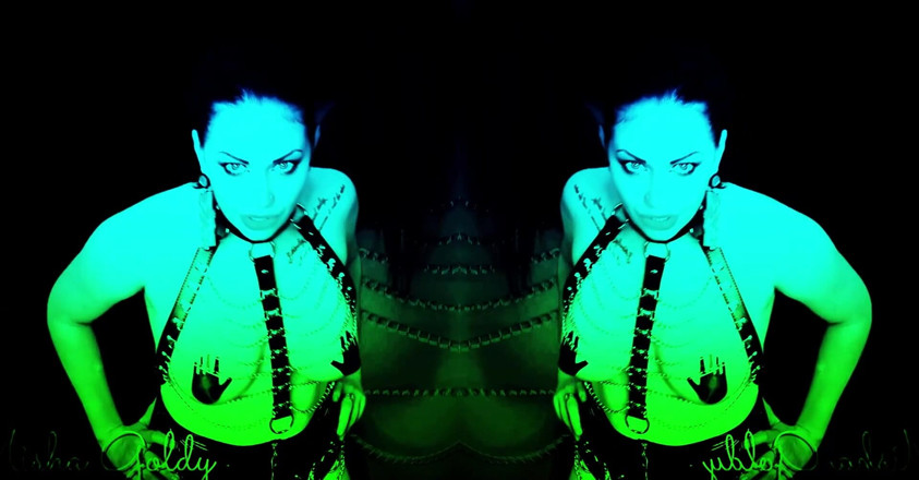 Goddess Misha Goldy: Sperminle beni çok güçlü yap! Kabuslarından succubus için mastürbasyon yap! (Özel efektler...