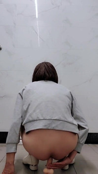 伪娘婷萱的肛门训练