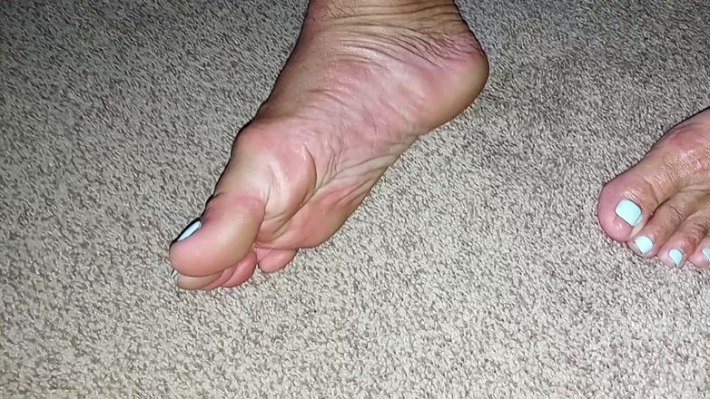 Midsouth Foot Fetish: Демонструю свого милого чоловіка Педі