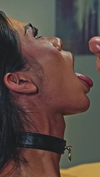 SUBMISSA LADYBOY EM TREINAMENTO DE ESCRAVOS E FISTING ANAL