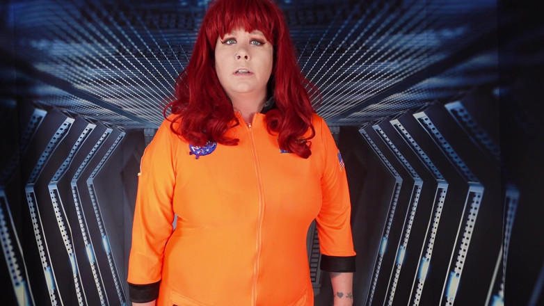 Deanna deadly: นักบินอวกาศให้ POV เย็ดหีและสอนชักว่าวให้นมใหญ่ของเธอ