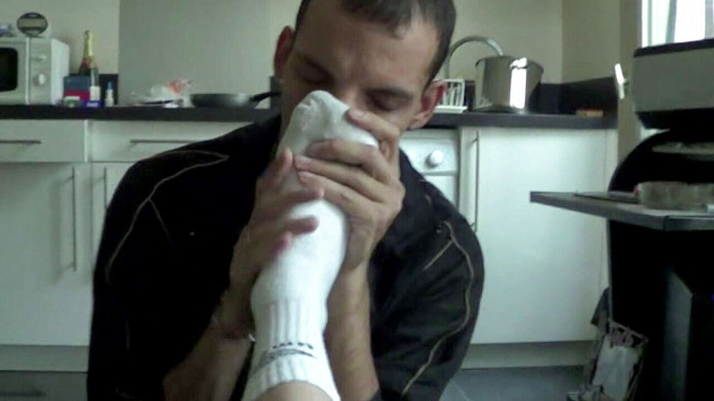 CASTING PORN AMATOR: Scally tunduk pada pengecut arab muda seksi