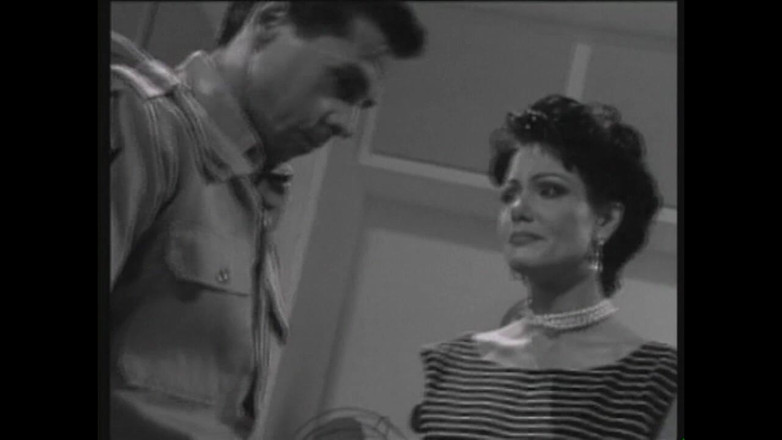 Muschi movie official: Lucah vintaj dengan pepek berbulu dan zakar matang besar