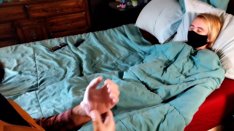 TboyCodyLee: डॉ फिशर एक घर कॉल करता है