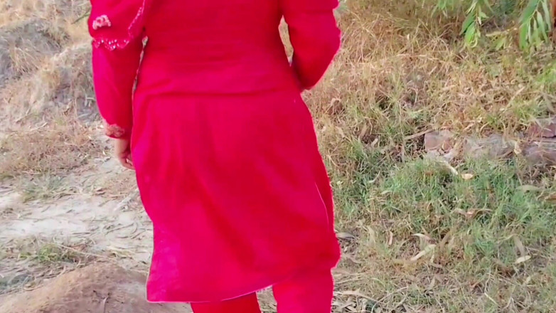 Abida sexy: Bhabhi's new video, must watch
