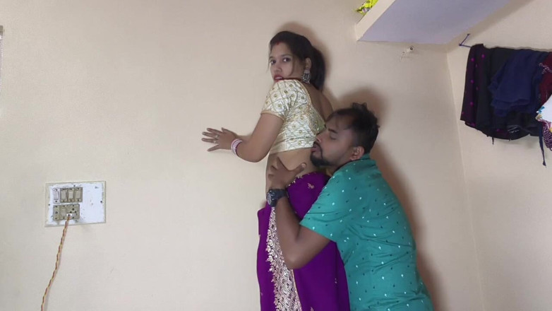 Sona bhabhi: Sexy Indian Odia Housewife and Step Brother Make Sex Relation...