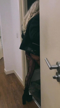 Les bonnes filles vont au diable - se voient là-bas