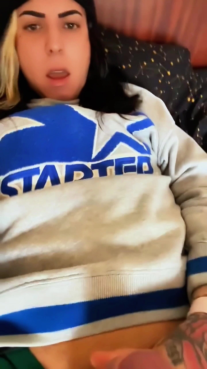 EmmaInkTrans: Probouzet se v chladu, ale s semenem, které ti dává