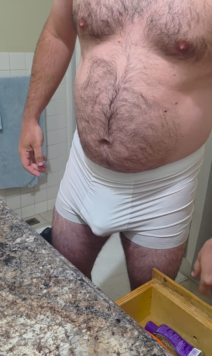 Beary Jax: Beary Caught Having a Shave, Stroke &amp; Hot Shower