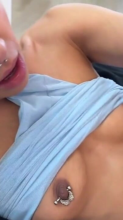 Teddy Tarantino: 继兄弟搬回去，他想要操紧阴户 19 岁女孩 ryder rey teddy Tarantino
