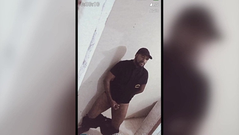 TheBlacKHunterr: An ninh thủ dâm tại nơi làm việc