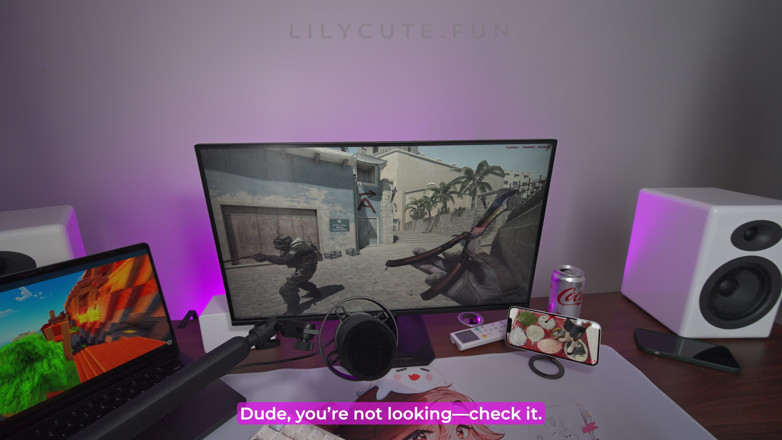 Lily Cute: Podívejte Se Na Mě - Stepsis Si Dává Můj Telefon Na...