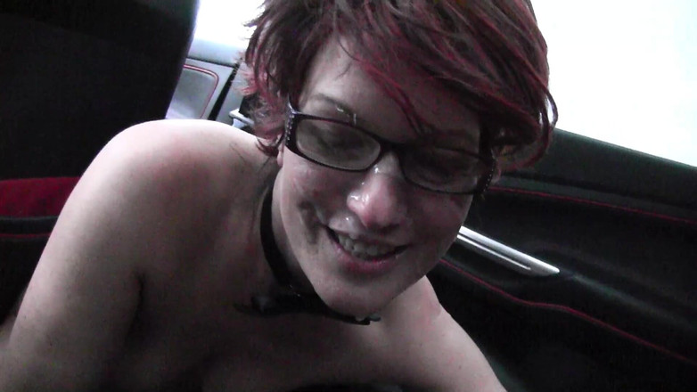 Popp Sylvie: Камшот на лицо, анал, минет, трах - все на парковке