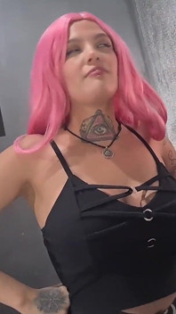 Fac sex cu prietenul meu fals homosexual în timp ce vorbesc cu iubitul meu.