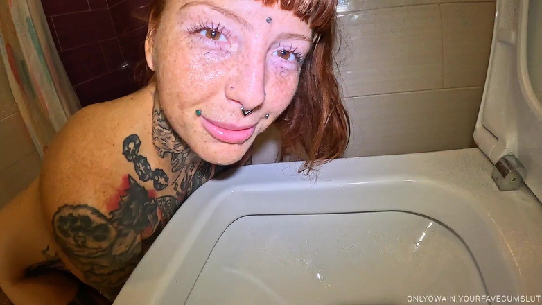 Yourfavecumslut: Pissende hungrige schlampe wird benutzt