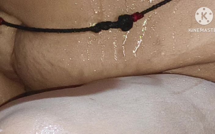 Anita yadav: Licking