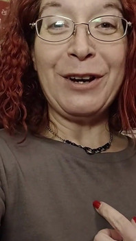 Stepmom Wants to Do Something Nasty with You Cv