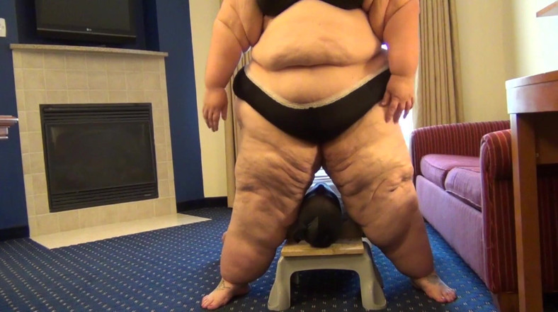 Full Weight Productions: Making of a squasher full