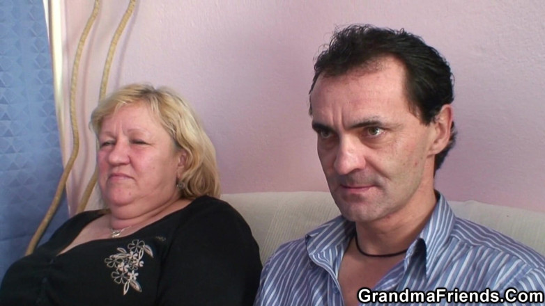 Grandma Friends: Helped by the Shrink